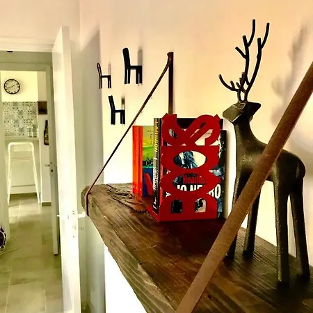 Апартаменти Cityrooms - Scandinavian Coziness Брашов