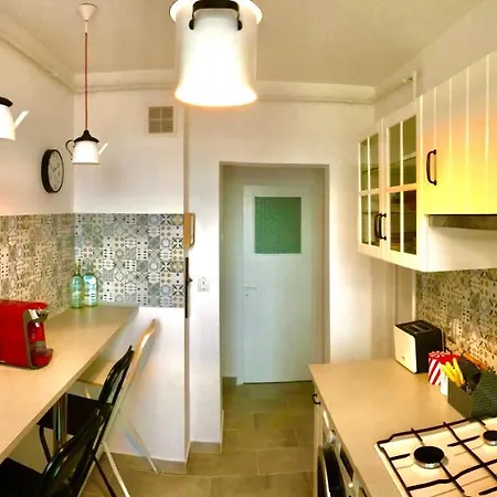Cityrooms - Scandinavian Coziness Брашов